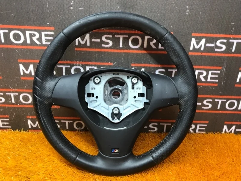 Руль Bmw 3-Series 2006 32307839114 E91 N46B20B