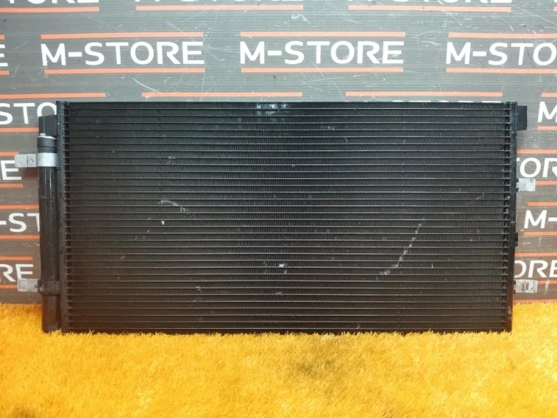 Радиатор кондиционера Audi Q5 2008-2012 8K0260401Q 8R