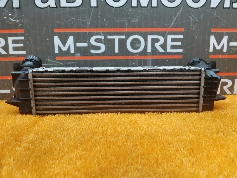 Интеркулер Bmw 5-Series 2009-2013 17117618769 F10