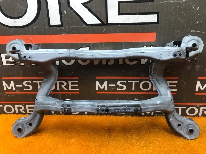 Балка поперечная (подрамник) Mercedes-Benz B-Class 2012 A2463502900 W246 270.910, задняя