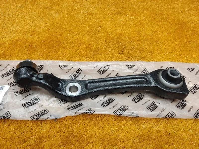 Рычаг подвески нижний Mercedes-Benz S-Class A2213307807 W221, передний правый