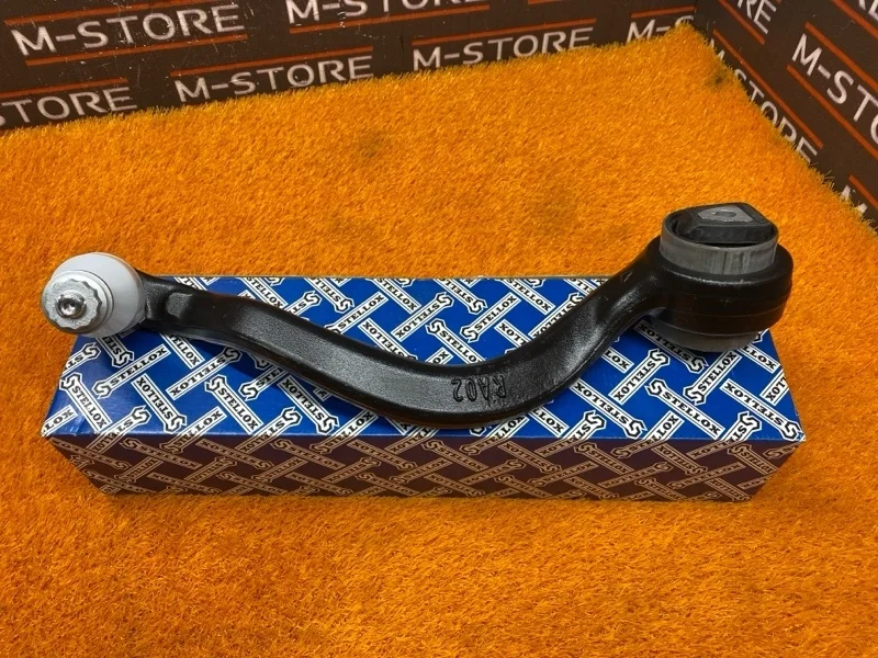 Рычаг подвески нижний Bmw X5 31126773950 E70, передний правый