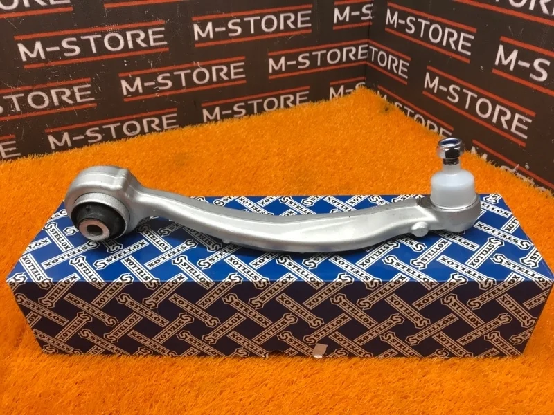 Рычаг подвески нижний Mercedes-Benz C-Class A2043306711 W204, передний левый