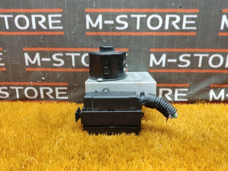 Блок ABS Volkswagen Touareg 2006 7L0614111H 7L BMV