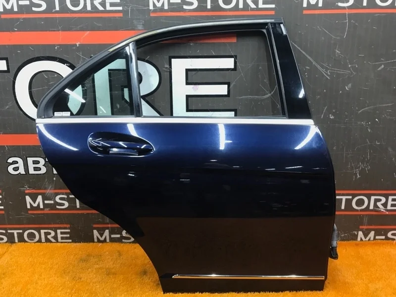 Дверь Mercedes-Benz C-Class 2013 A2047300205 W204 271.820, задняя правая