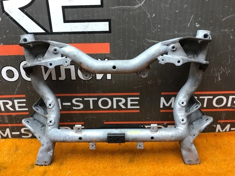 Балка поперечная (подрамник) Mercedes-Benz C-Class 2012 A2046281057 C204 271.820, передняя