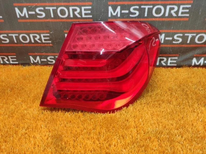 Фонарь задний Bmw 7-Series 2009 7182198 F01 N63B44A, правый