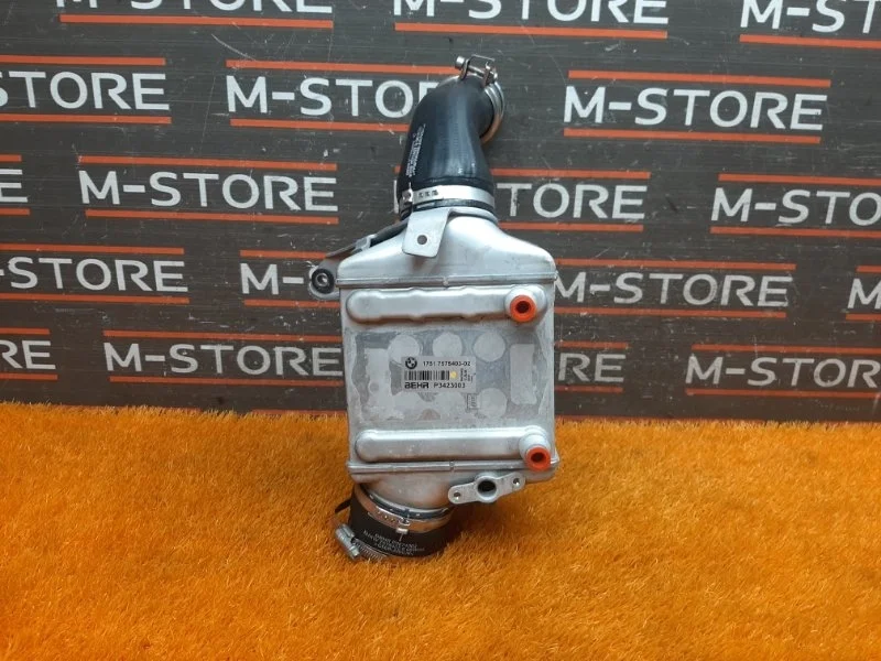 Интеркулер Bmw 7-Series 2009 17517575403 F01 N63B44A, левый