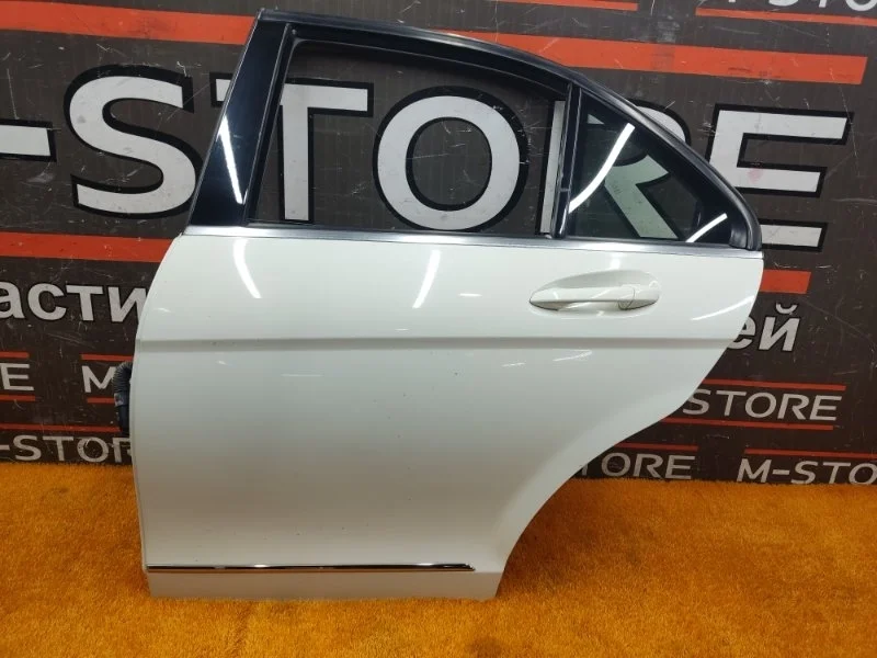 Дверь Mercedes-Benz C-Class 2008 A2047302100 W204 271.950, задняя левая