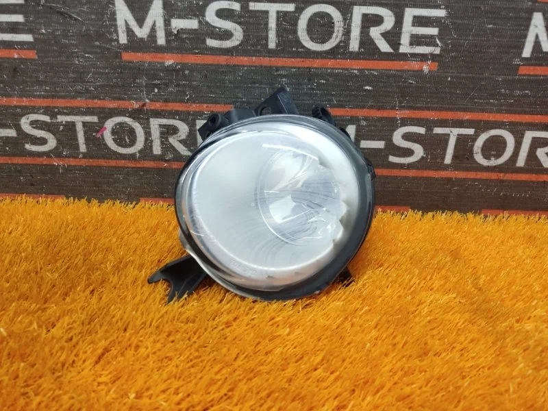 Фара противотуманная Volkswagen Touareg 2005 7L6941700B 7L BMV, правая