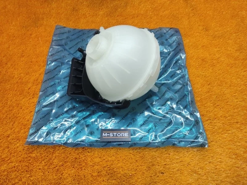 Бачок расширительный Bmw 1-Series 17137642158 F20