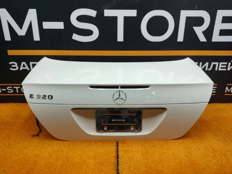 Крышка багажника Mercedes-Benz E-Class 2004 A2117500375 W211 112.949