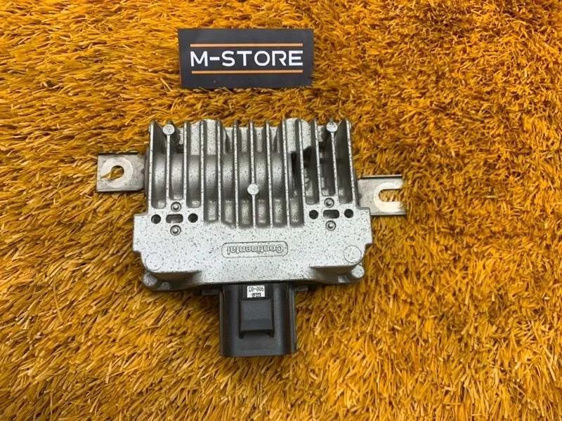 Блок управления топливным насосом Volvo S60 2012 30792789 FS B4164T