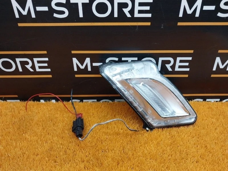 Габарит Volvo S60 2012 31278558 FS B4164T, передний правый