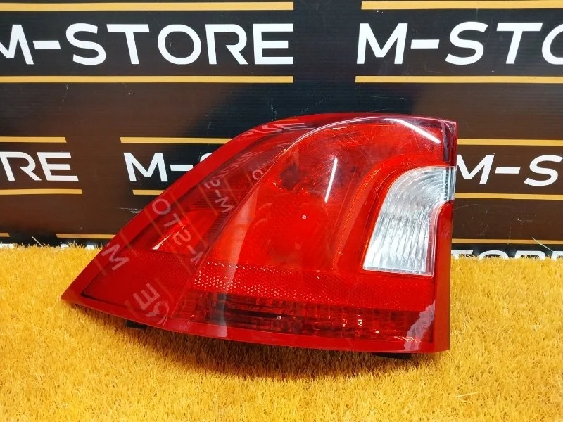 Фонарь задний Volvo S60 2012 30796267 FS B4164T, левый