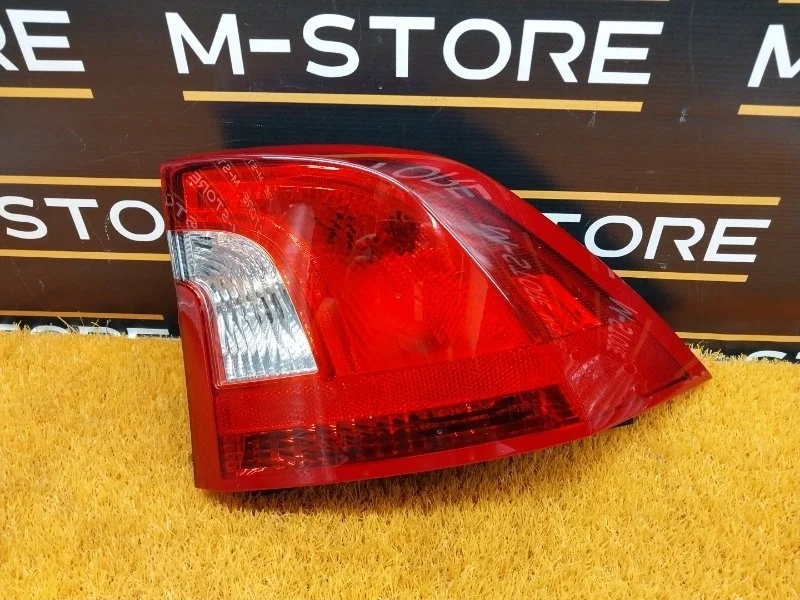 Фонарь задний Volvo S60 2012 30796268 FS B4164T, правый