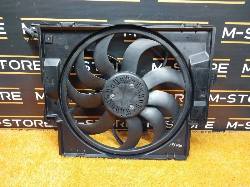 Вентилятор радиатора Bmw 3-Series 2012 17427640509 F30 N47D20C