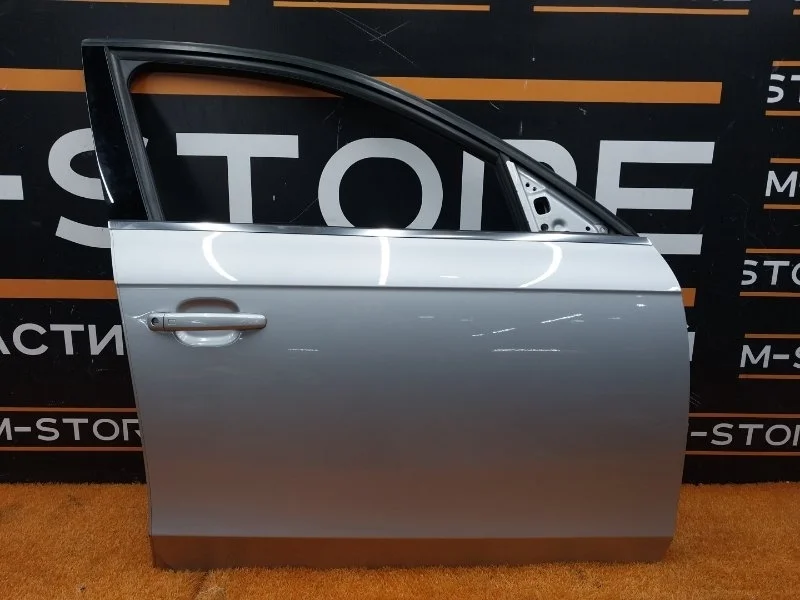 Дверь Audi A4 2011 8K0831052J B8/8K CDNB, передняя правая