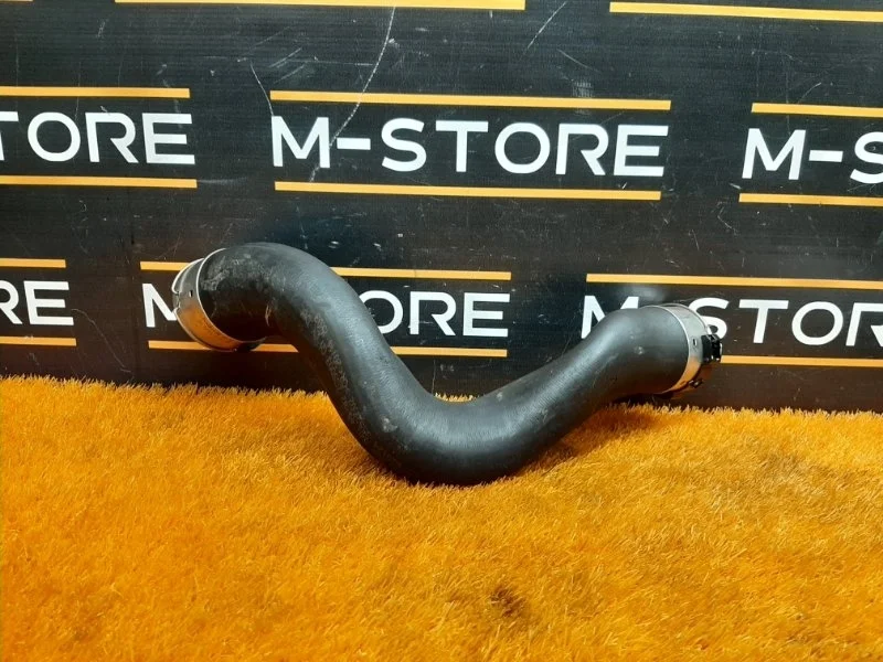 Патрубок интеркулера Mercedes-Benz E-Class 2014 A2045284582 W212 274.920, левый