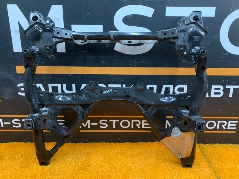 Балка поперечная (подрамник) Bmw 3-Series 2012 31106872118 F30 N20B20B, передняя