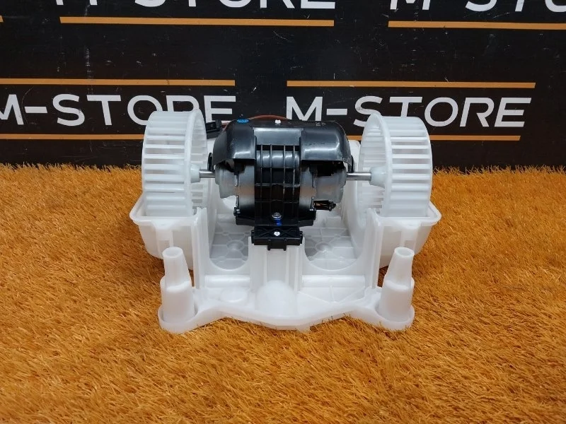 Мотор печки Mercedes-Benz S-Class A2218202714 W221