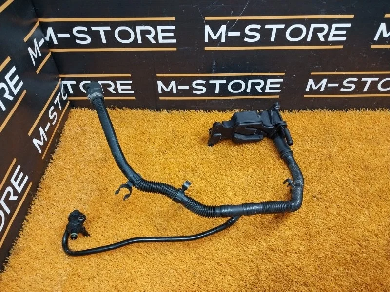 Маслоотделитель Mercedes-Benz Cla-Class 2015 A2700105401 C117 270.910