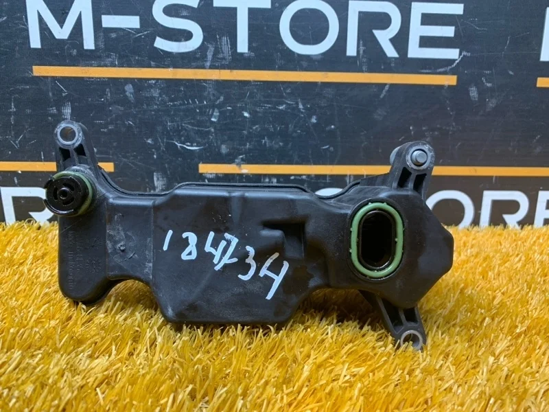 Маслоотделитель Mercedes-Benz Cla-Class 2015 A2700105401 X117 270.910