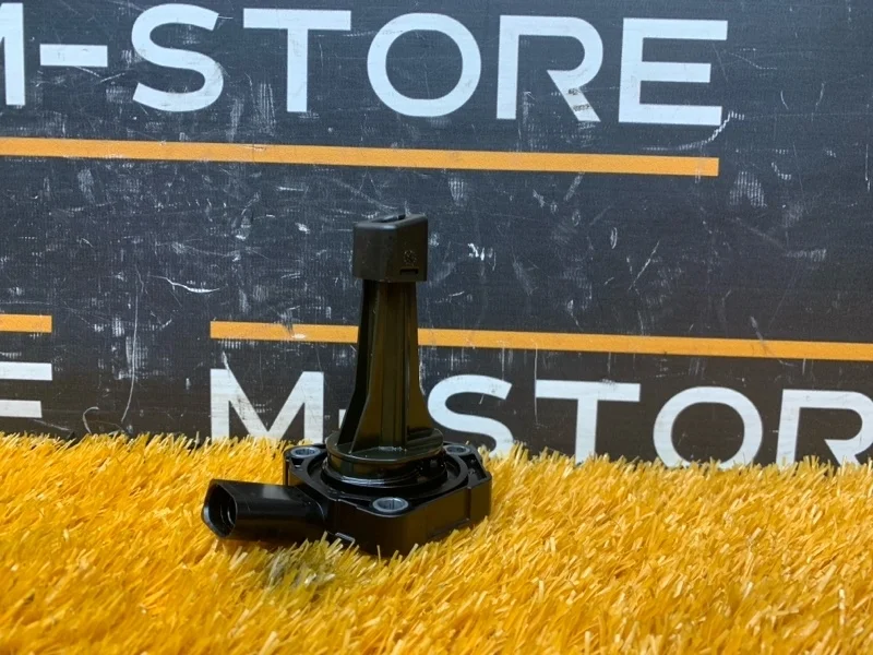 Датчик уровня масла Audi A4 2011 03C907660H B8/8K CDNC