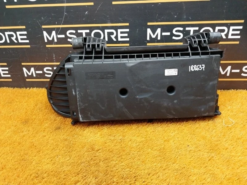 Корпус воздушного фильтра Mercedes-Benz E-Class 2012 A2760901601 W212 276.952