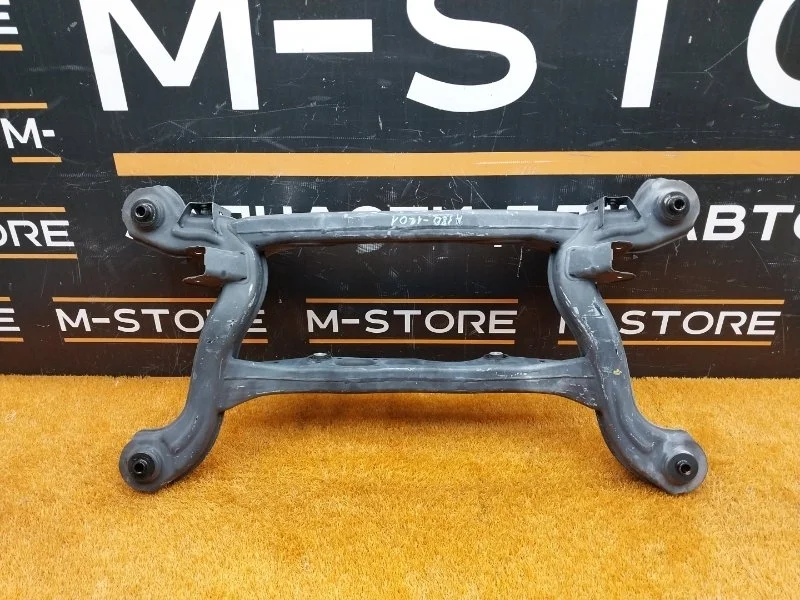 Балка поперечная (подрамник) Mercedes-Benz A-Class 2015 A2463503601 W176 270.910, задняя