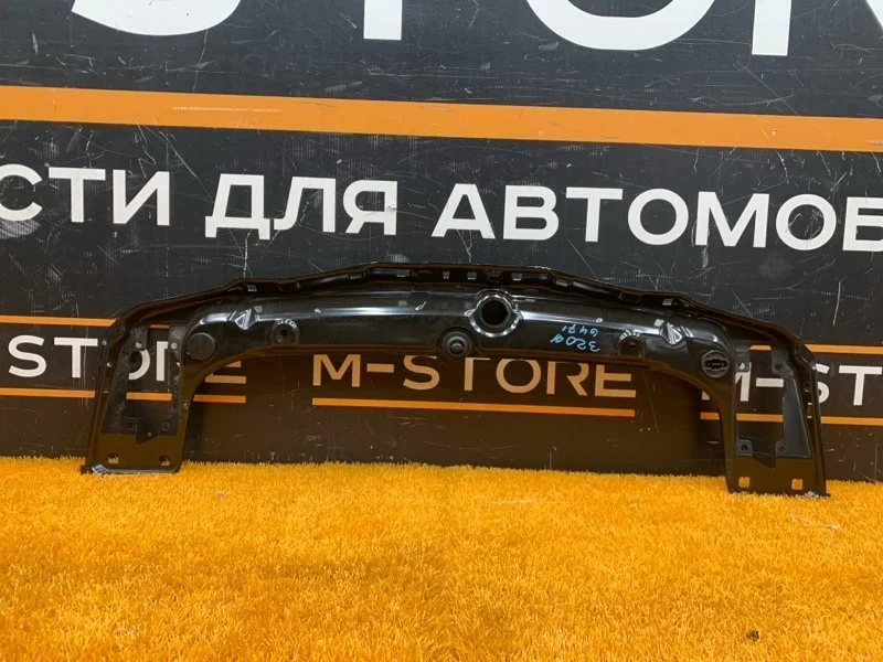 Рамка радиатора Bmw 3-Series 2013 51647245786 F30 N47D20C