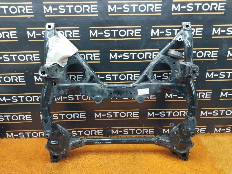 Балка поперечная (подрамник) Bmw 3-Series 2013 31106872118 F30 N20B20B, передняя