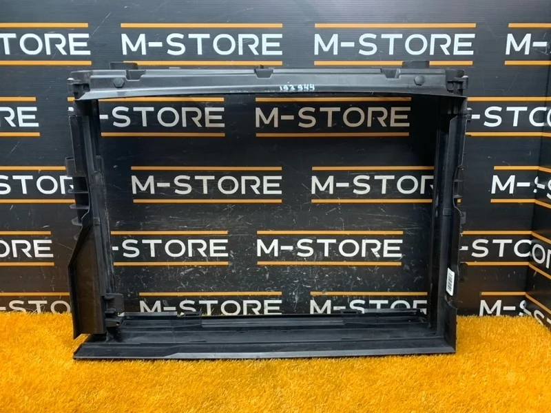 Рамка радиатора Bmw 5-Series 2007 17107519205 E60 N52B25A