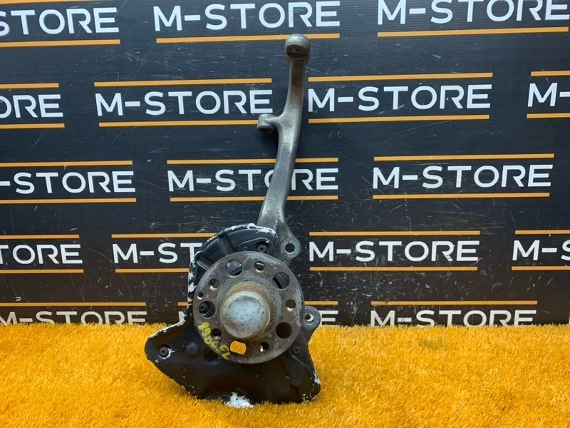 Ступица Mercedes-Benz S-Class 2005 A2213324501 W221 273.961, передняя левая