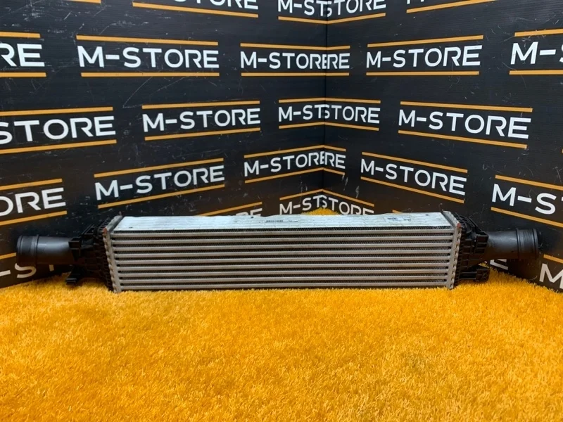 Интеркулер Audi A4 2011 8K0145805G B8/8K CDNC