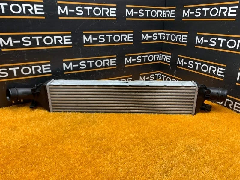 Интеркулер Audi Q3 2013 8U0145803B 8U CPSA