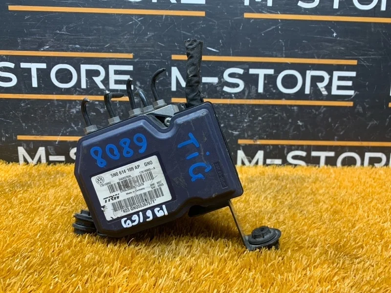 Блок ABS Volkswagen Tiguan 2012 5N0614109AP 5N CCZD