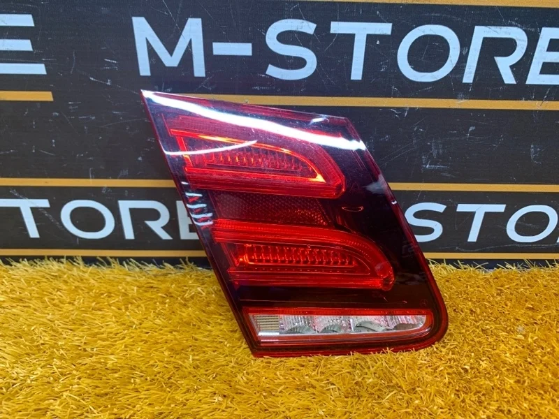Фонарь крышки багажника Mercedes-Benz E-Class 2014 A2129060903 W212 274.920, левый