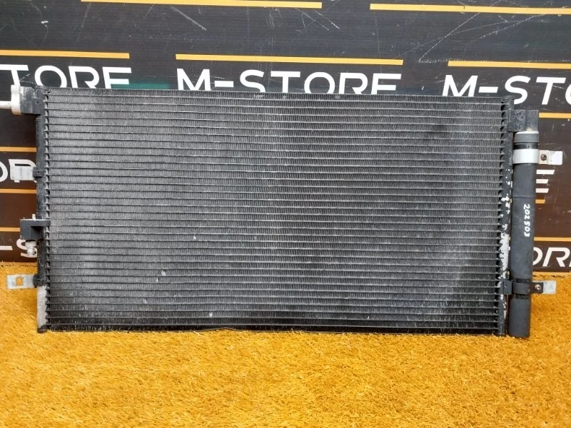 Радиатор кондиционера Audi Q5 2009 8K0260401L 8R CDNC