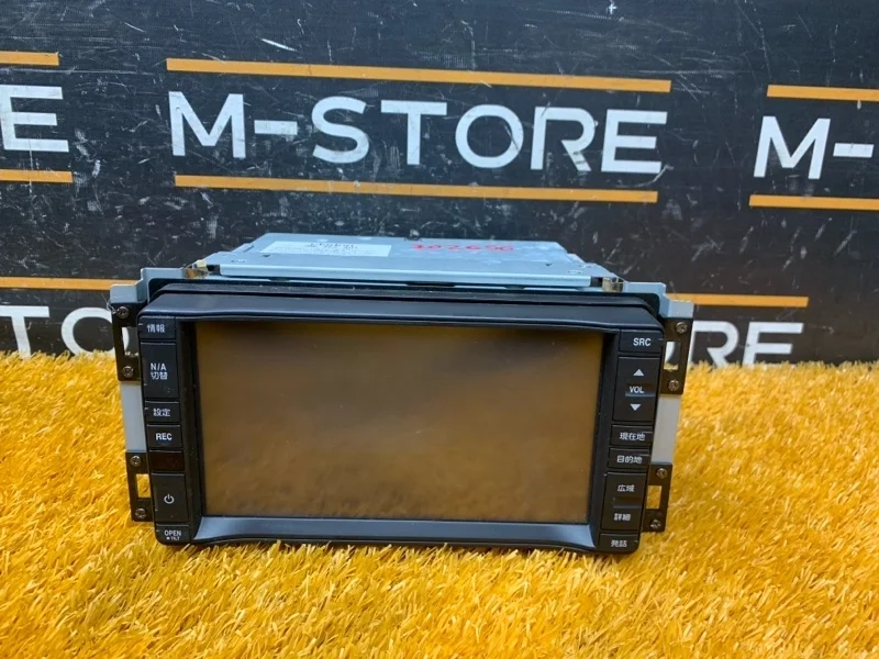 Магнитола Audi A4 2007 J8EAE2A01 B7/8E BWE