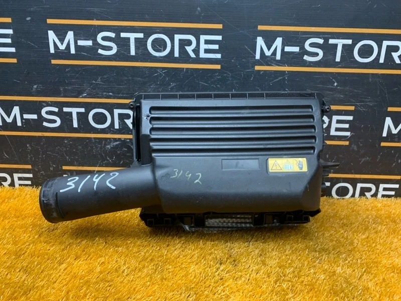 Корпус воздушного фильтра Mercedes-Benz C-Class 2014 A2740901701 W205 274.920