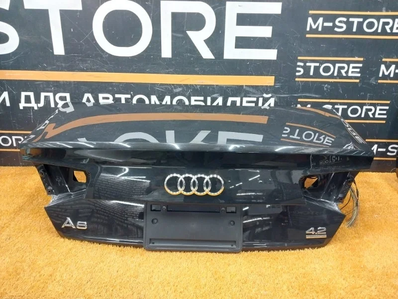 Крышка багажника Audi A8 2010 4H0827023B 4H/D4 CDRA