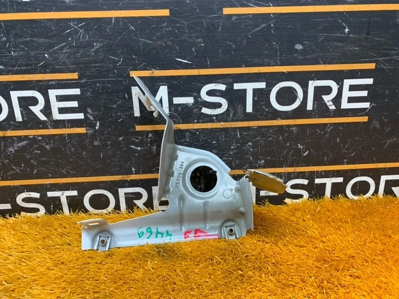 Крепление крыла Bmw X3 2011 41357267328 F25 N52B30A, переднее правое