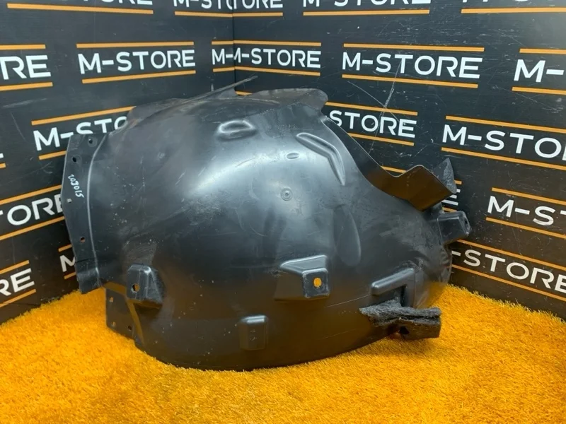 Подкрылок Mercedes-Benz M-Class 2013 A1668841222 W166 276.955, передний правый