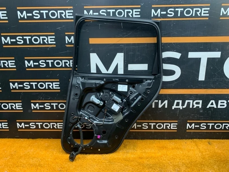 Стеклоподъемник Volkswagen Touareg 2008 7L0839462D 7L BHK, задний правый