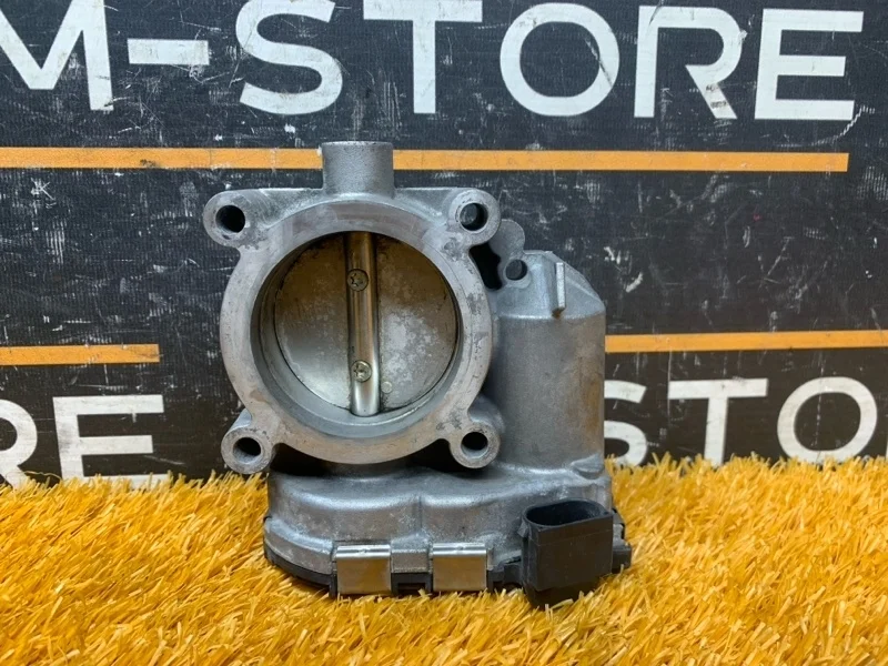 Дроссельная заслонка Mercedes-Benz C-Class 2008 A2661410525 W204 271.860