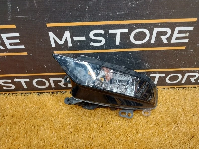 Фара противотуманная Audi A3 2014 8V0941699B 8V CXSA, левая