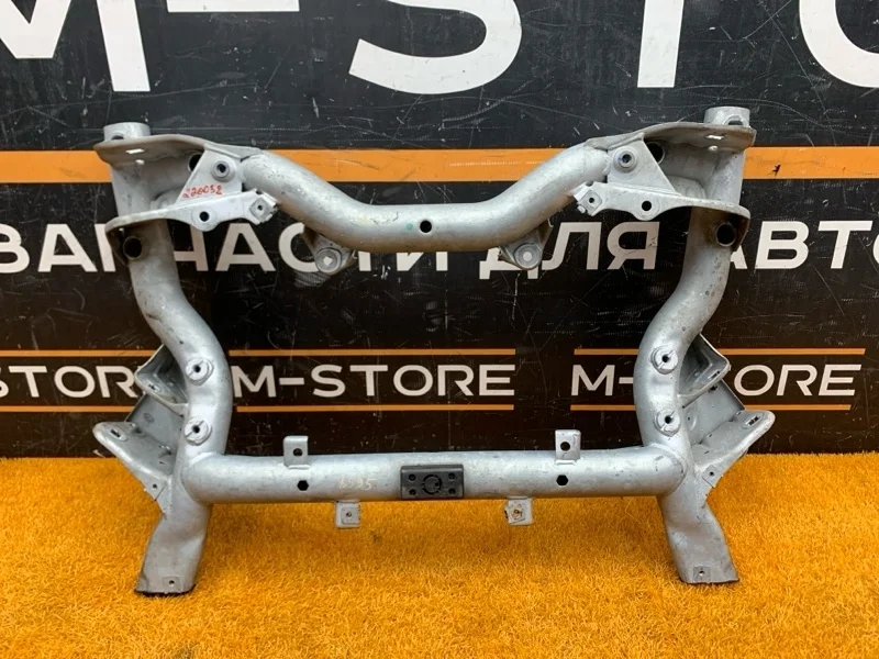 Балка поперечная (подрамник) Mercedes-Benz C-Class 2011 A2046281057 W204 276.957, передняя