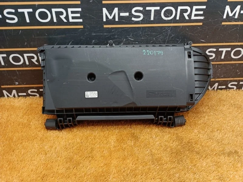 Корпус воздушного фильтра Mercedes-Benz C-Class 2011 A2760901601 W204 276.957