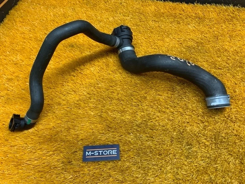 Патрубок радиатора верхний Mercedes-Benz E-Class 2015 A2045019482 W212 274.920